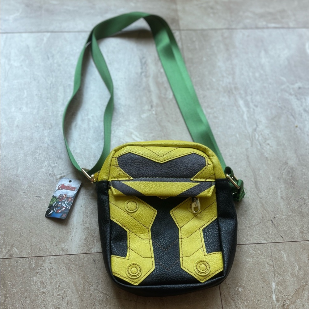 Buckle-Down Marvel Avengers Loki Crossbody Purse Pocketbook Unisex